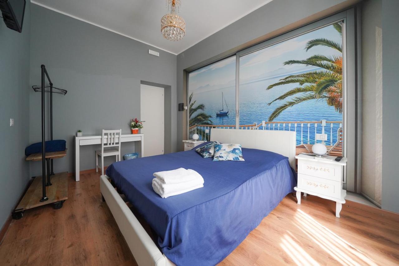 Florinda Bed & Breakfast 2*